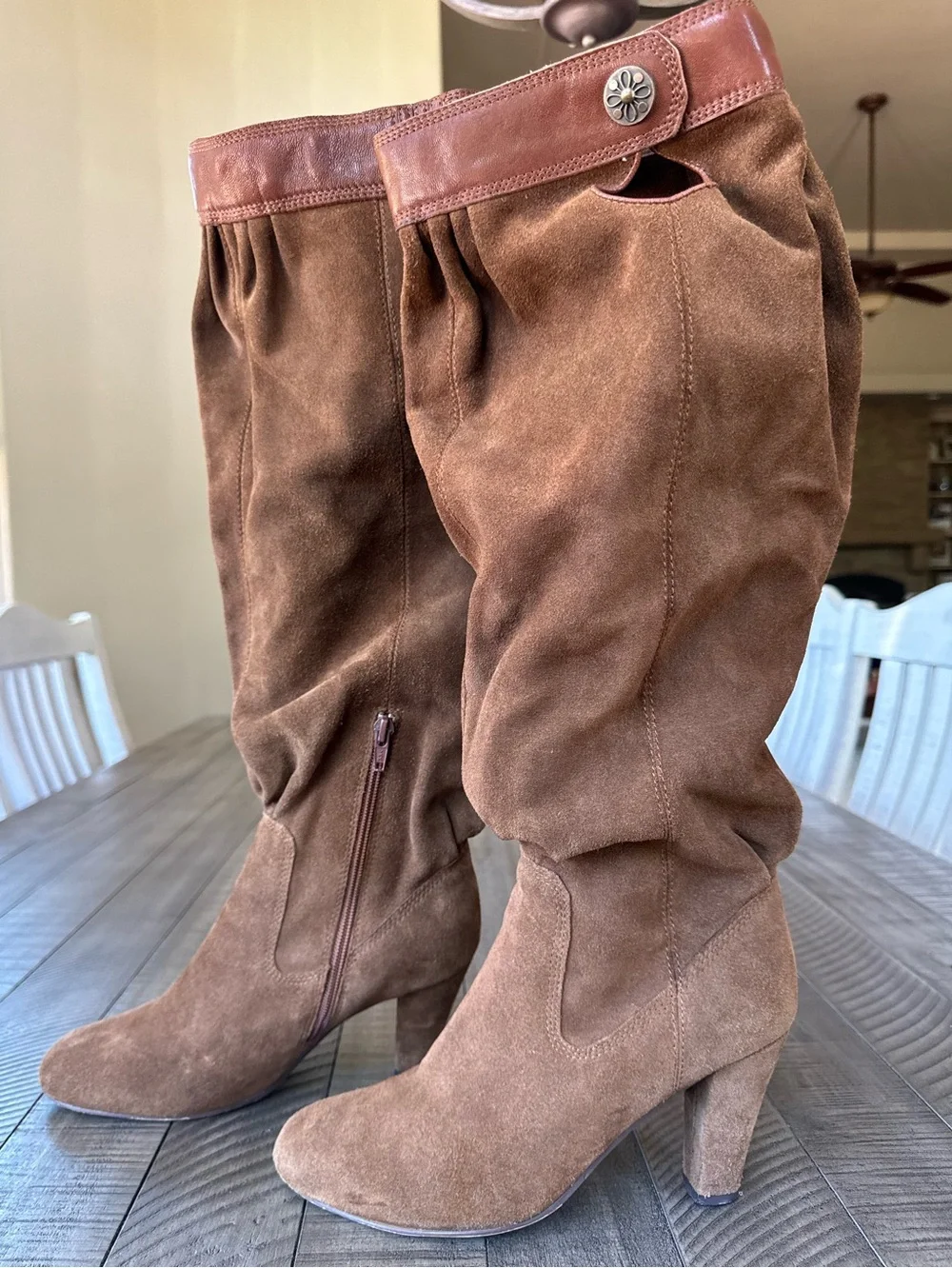 Vintage Michael Kors Festival Slouch Brown Suede Heeled Boots Women’s Size 8
